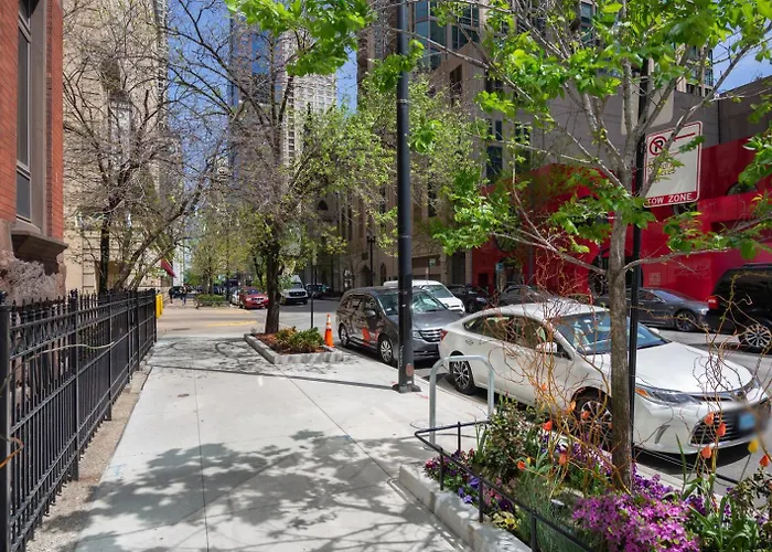 Apartamento River North 1br W Coffee Shop Gym Nr Chi-972 Chicago